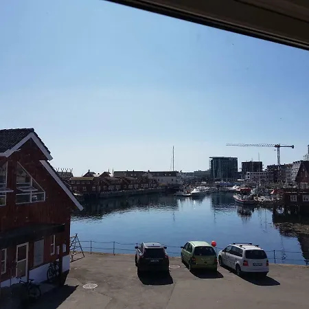 - Hans Chr Stormersgt. Apartment